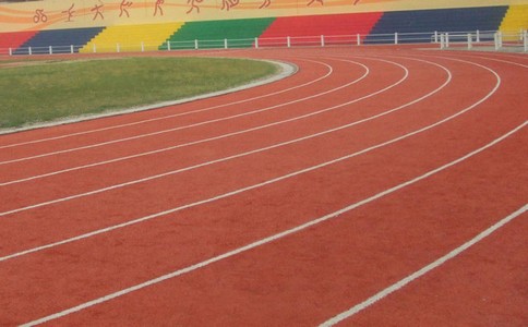 球場選擇硅pu材料的原因